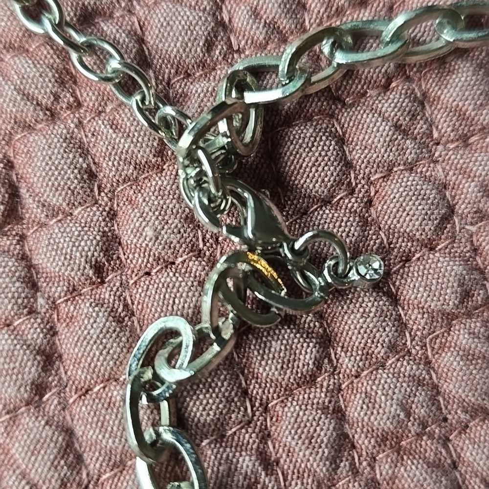 Stella & Dot Elegant Floral Statement Necklace - Picture 6 of 9